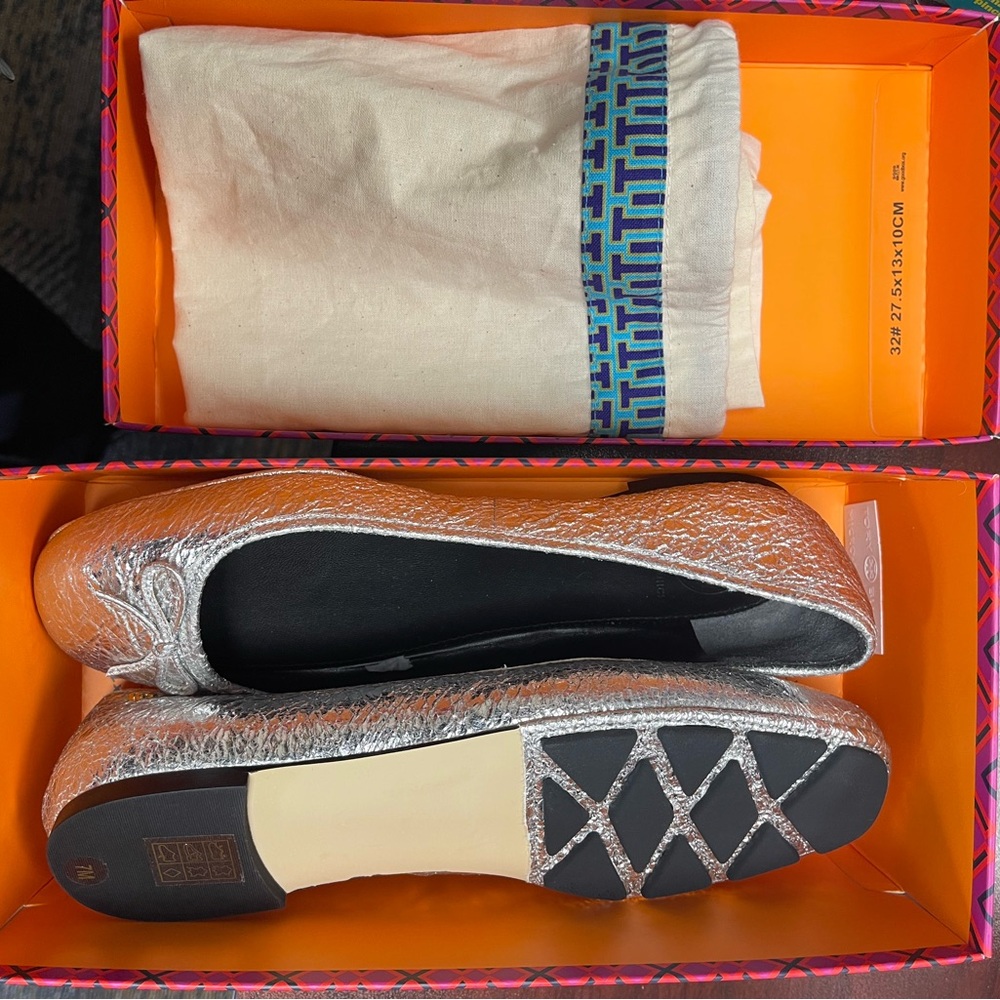 Tory Burch Metallic Silver Flats